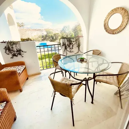 Apartamento Hacienda - Primera Línea De Playa, Piscinas Y Jardines Tropicales *