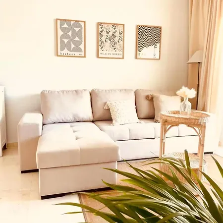 Hacienda - Primera Línea De Playa, Piscinas Y Jardines Tropicales Estepona